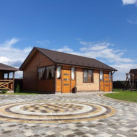 Маєток Мигдаль Hotel Svityaz' Bagian luar foto